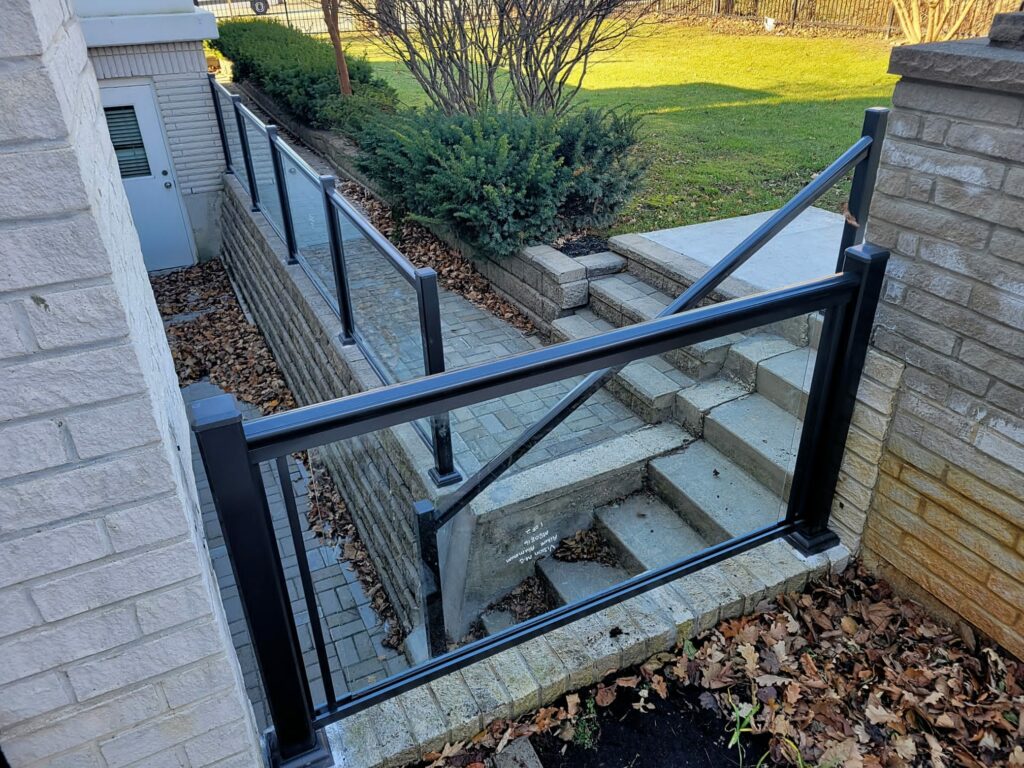 deck glass railings toronto